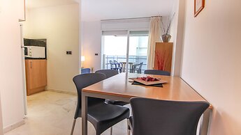 Apartamentos S'abanell Central Park