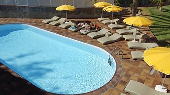 Jacarandas Beach