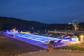 Hotel Rural Monnaber Nou & SPA