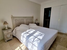 Castillon des Baux