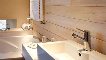 Le Lodge Kerisper