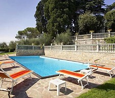 Villa Maria