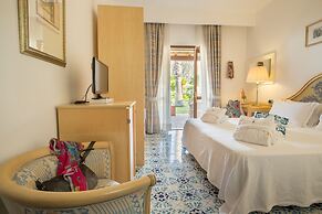 Hotel Eros