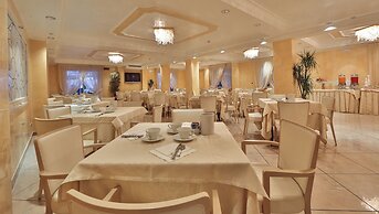 Hotel Globus
