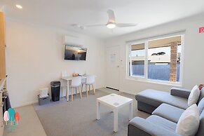 Botanic City Apartments