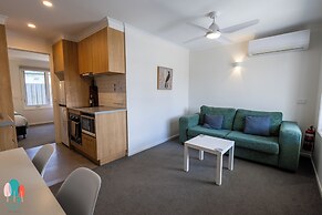 Botanic City Apartments