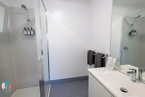 Botanic City Apartments