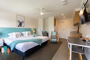 Botanic City Apartments