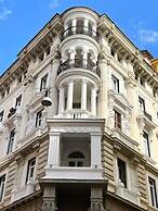 Hotel Le Petit