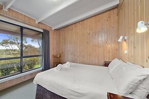 Beacon Point Ocean View Villas