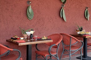 Marti Resort Hotel