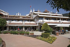 Marti Resort Hotel
