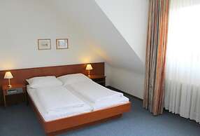 Hotel Acon