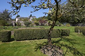 Loch Ness Country House Hotel