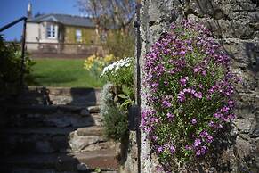 Loch Ness Country House Hotel