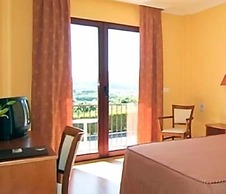 Hotel Lombiña