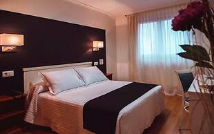 Hotel Lombiña