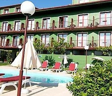 Hotel Lombiña