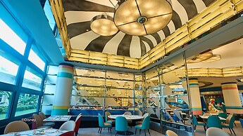 Disney's Hollywood Hotel