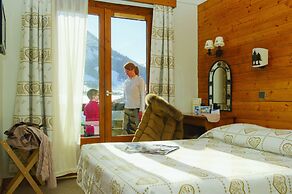 Hôtel Vacances Bleues Les Chalets du Prariand
