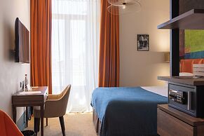 Hotel Verlaine