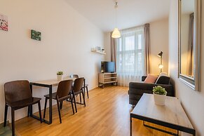 EA ApartHotel Melantrich