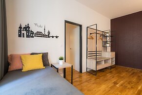 EA ApartHotel Melantrich