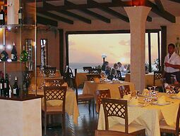 TONICELLO Hotel Resort & SPA