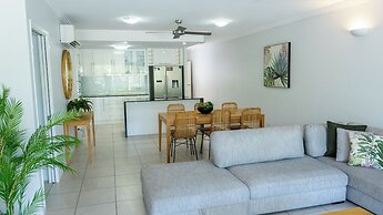 Waters Edge Apartment