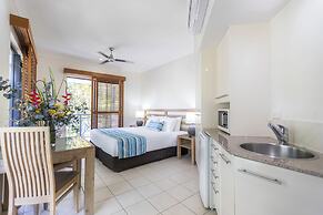 Meridian Port Douglas - Adults only