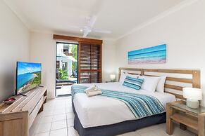 Meridian Port Douglas - Adults only