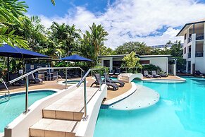 Meridian Port Douglas - Adults only