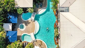 Meridian Port Douglas - Adults only