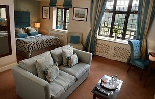 Inglewood Manor
