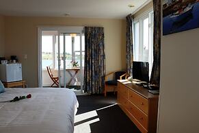 Rum Runner Inn