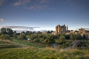 Trim Castle Hotel