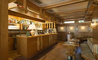 Du Lac Vital Mountain Hotel