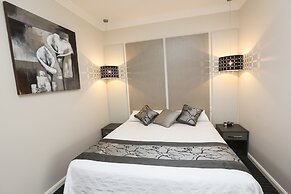 Comfort Inn Deakin Palms