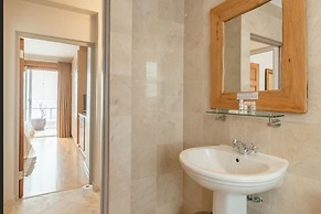 Bantry Beach Luxury Suites