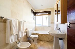 Bantry Beach Luxury Suites