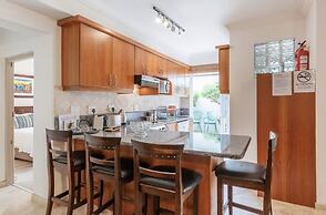 Bantry Beach Luxury Suites