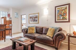 Bantry Beach Luxury Suites