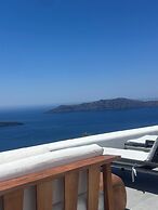 Nomikos Villas