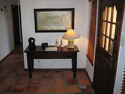 Cotswold House