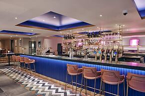 Le Monde Hotel