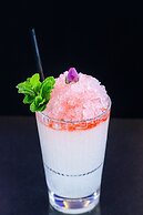 Le Monde Hotel