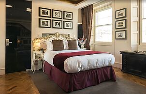 Le Monde Hotel