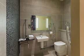 Le Monde Hotel