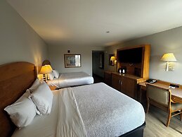La Quinta Inn & Suites by Wyndham Islip - MacArthur Airport