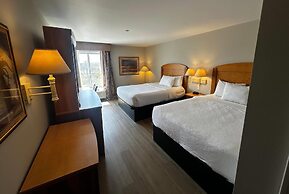 La Quinta Inn & Suites by Wyndham Islip - MacArthur Airport
